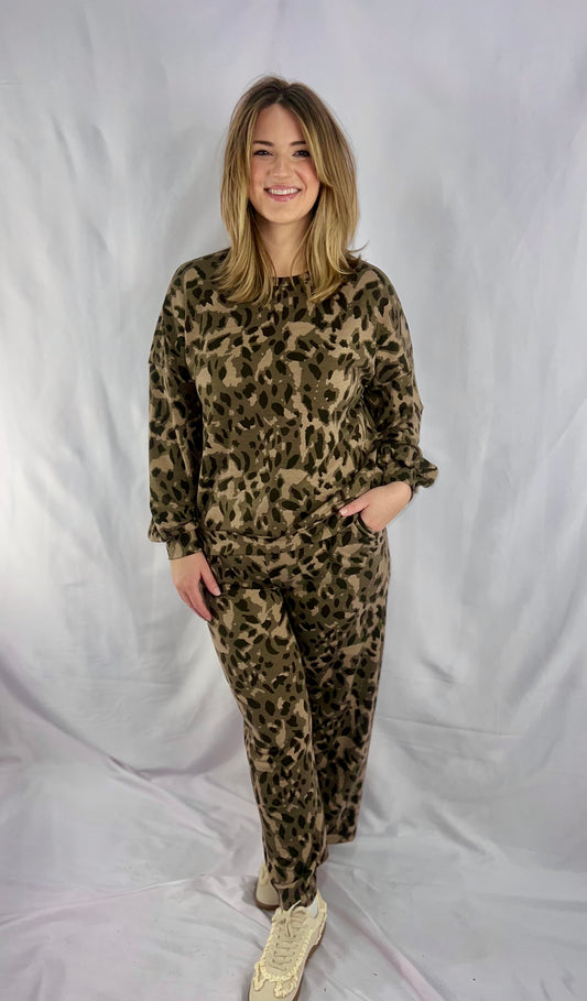 The Kenzie Wild Lounge Set