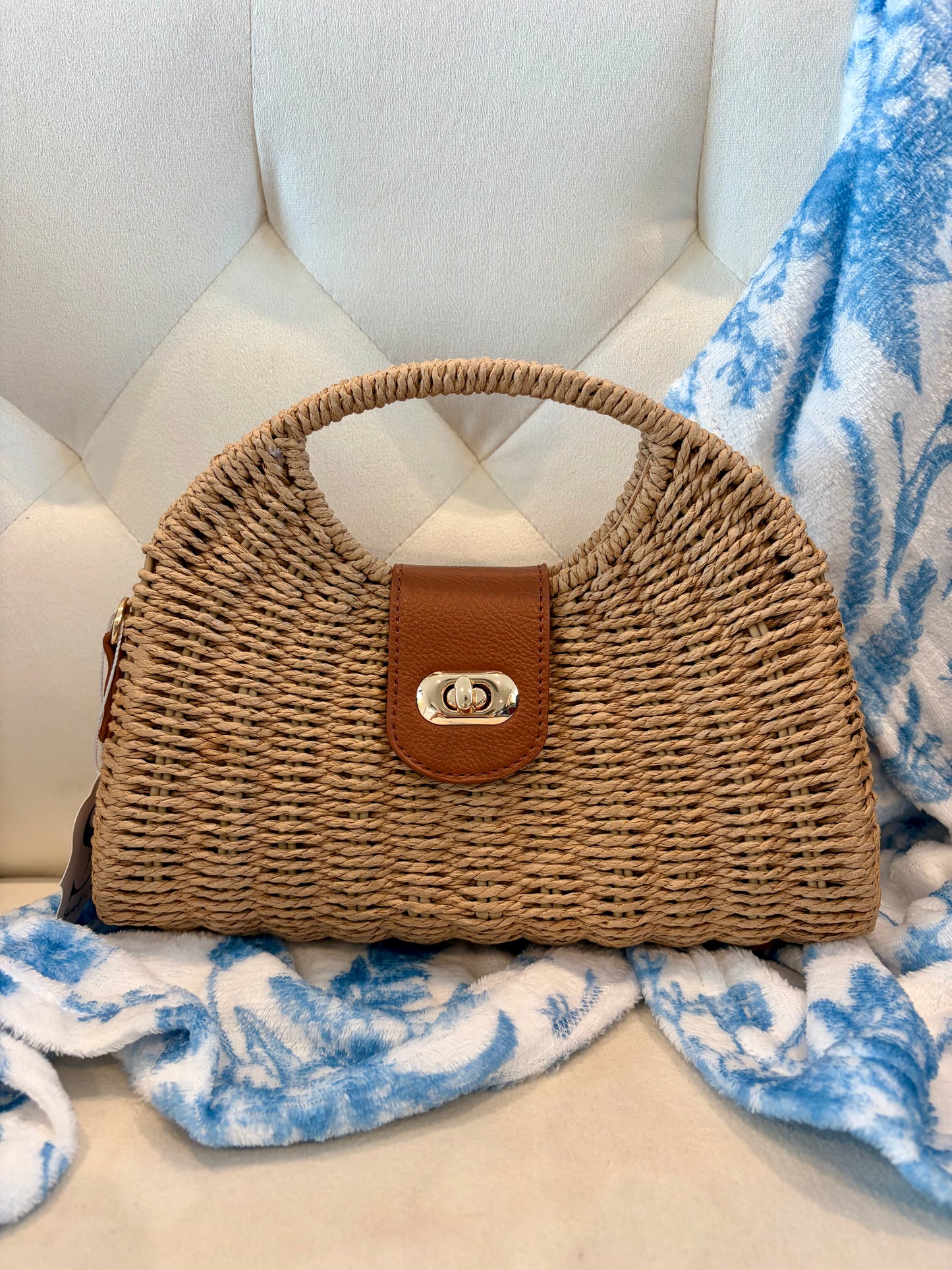 The Carolina Woven Purse