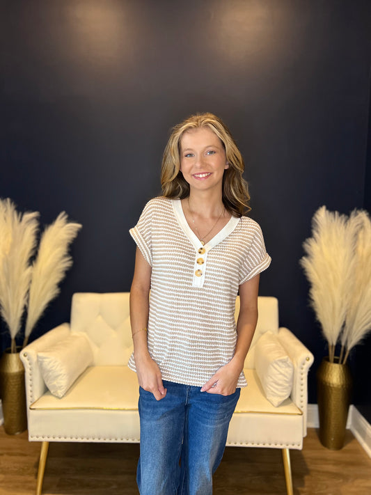 The Make Me Chic V-Neck