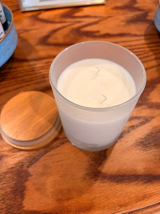 The Satin & Oak Signature Candle